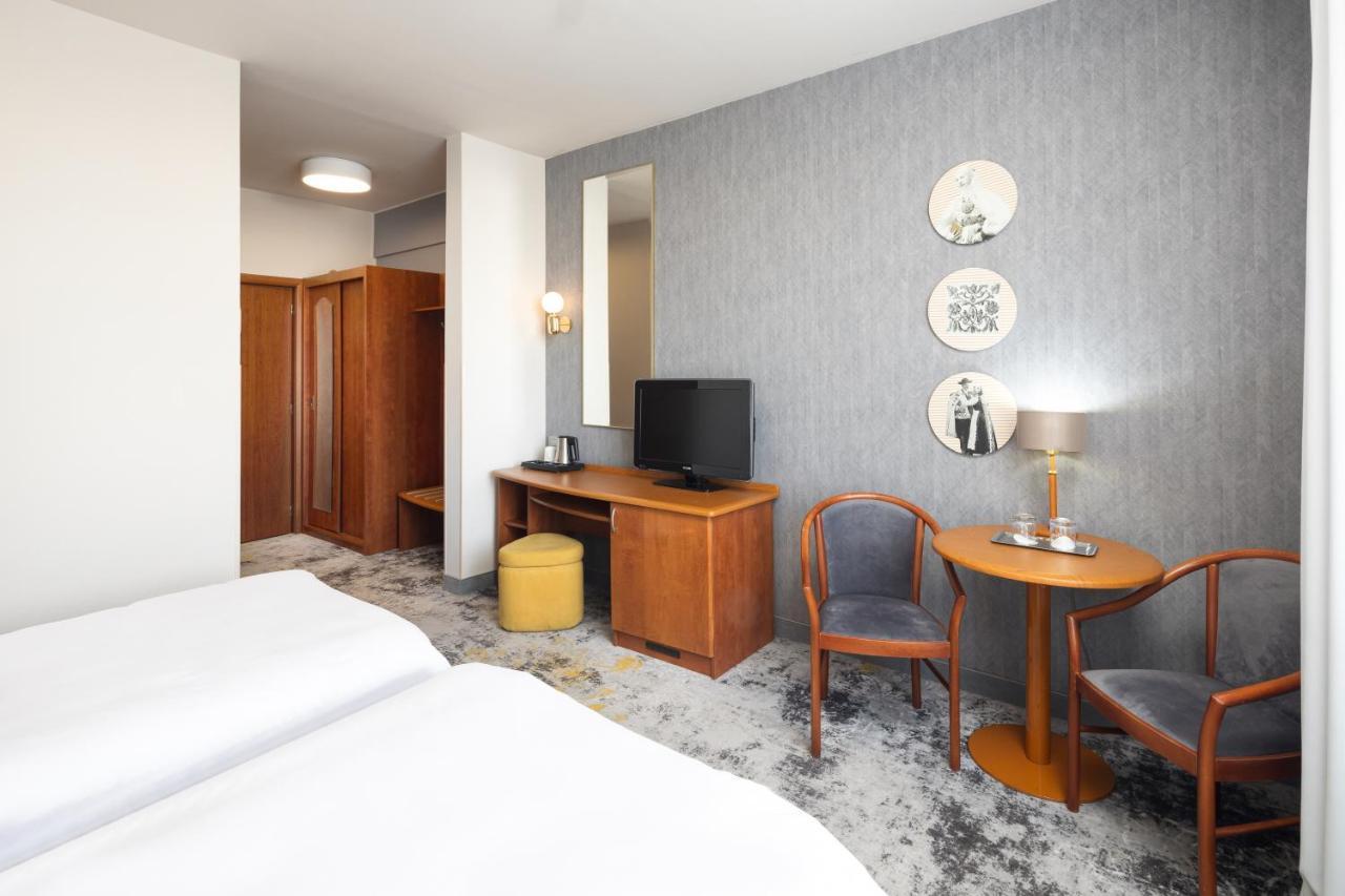 Mercure Sibiu Airport Eksteriør bilde