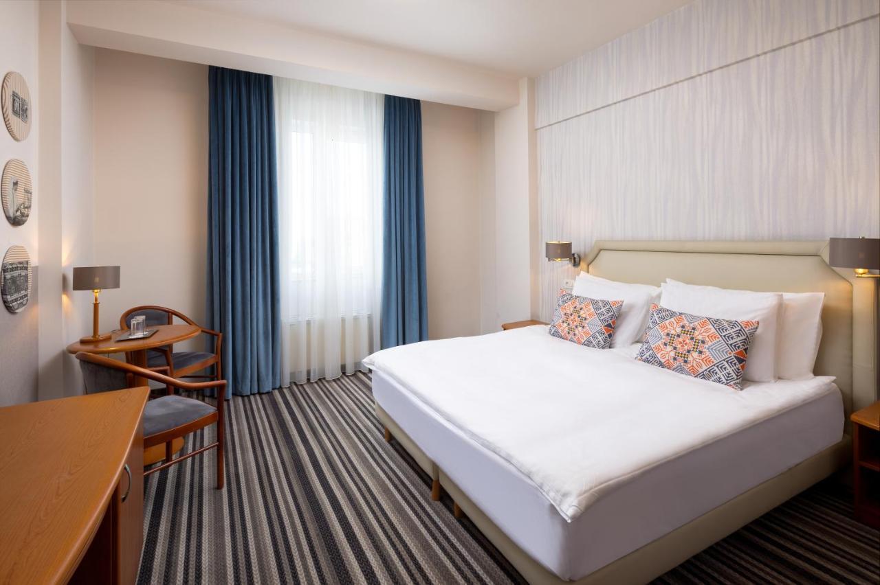 Mercure Sibiu Airport Eksteriør bilde