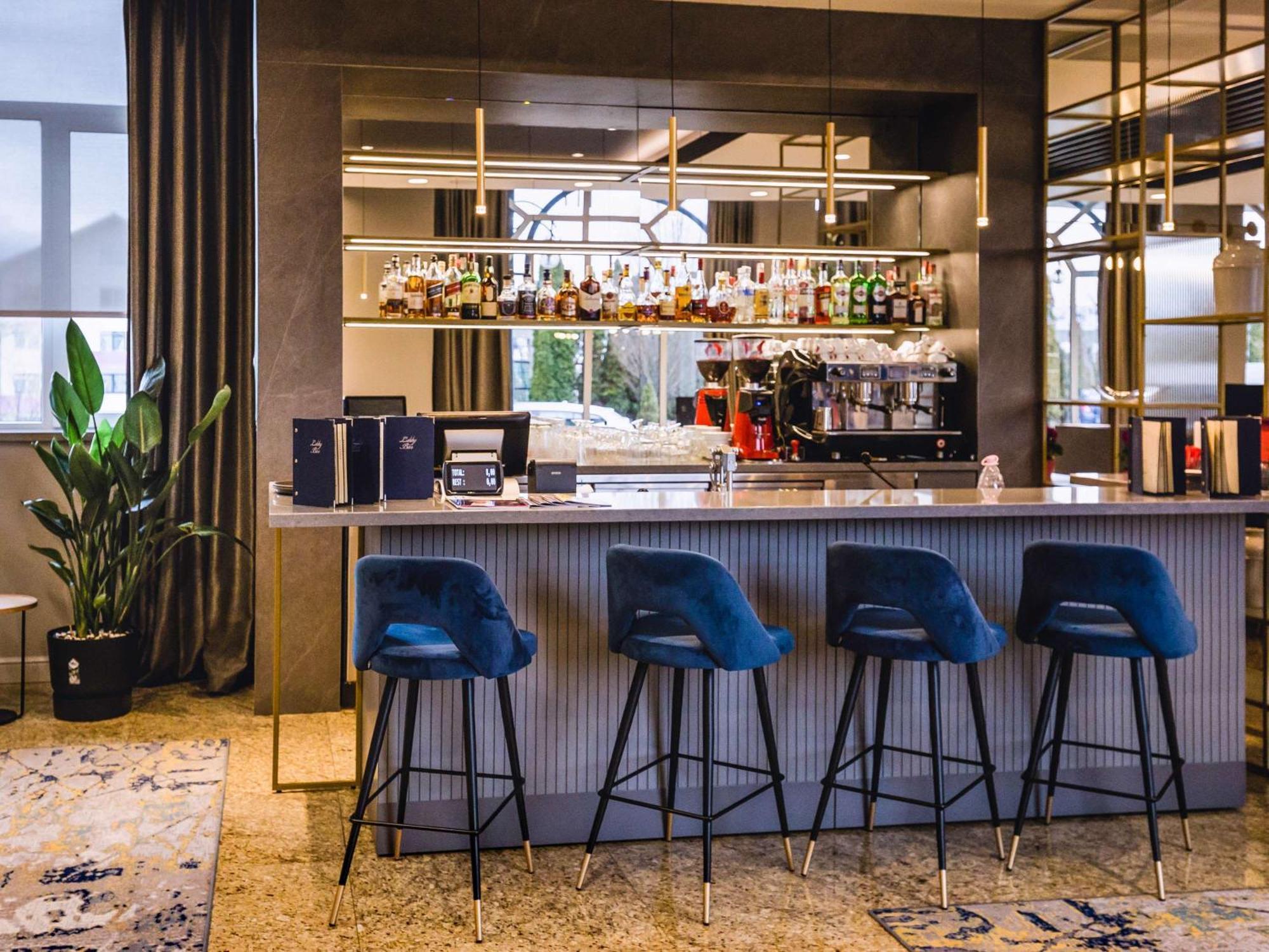 Mercure Sibiu Airport Eksteriør bilde